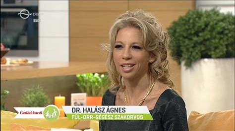 Dr. Halász Ágnes, fül